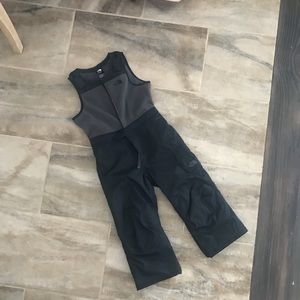 North face snow bibs